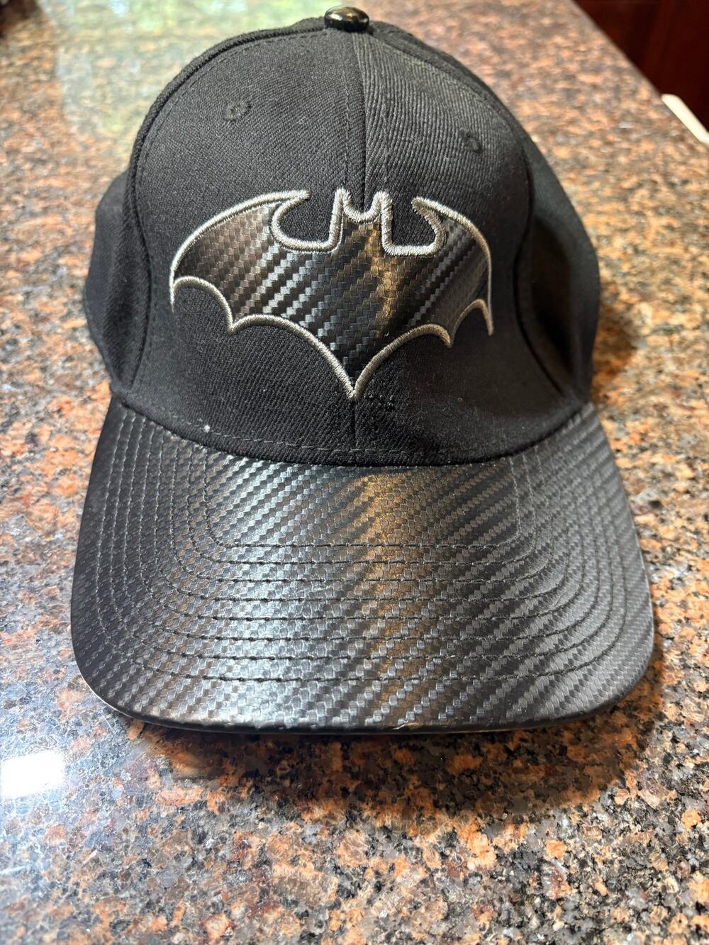 BATMAN Snapback Cap DC Comics Embroidered Black Bat Logo
